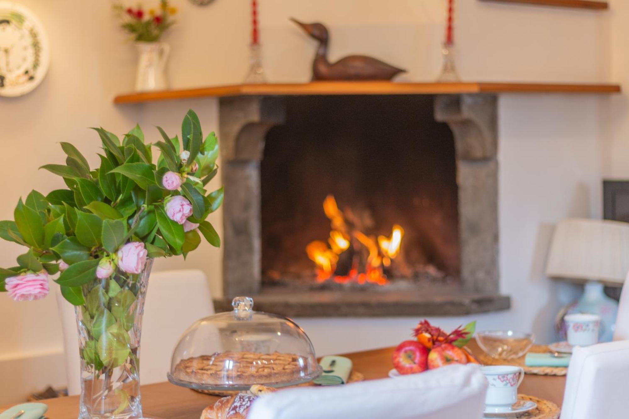 Spaziosa Villa Bifamiliare Campagnano Di Roma Buitenkant foto